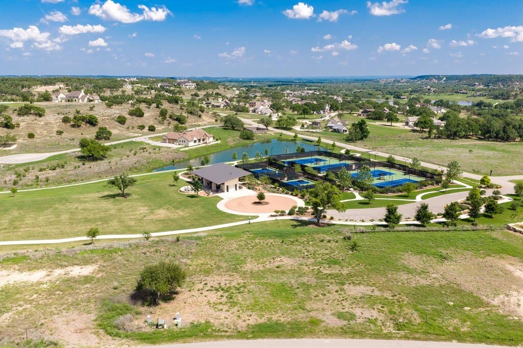 0.48 acres in Gillespie County - photo 3