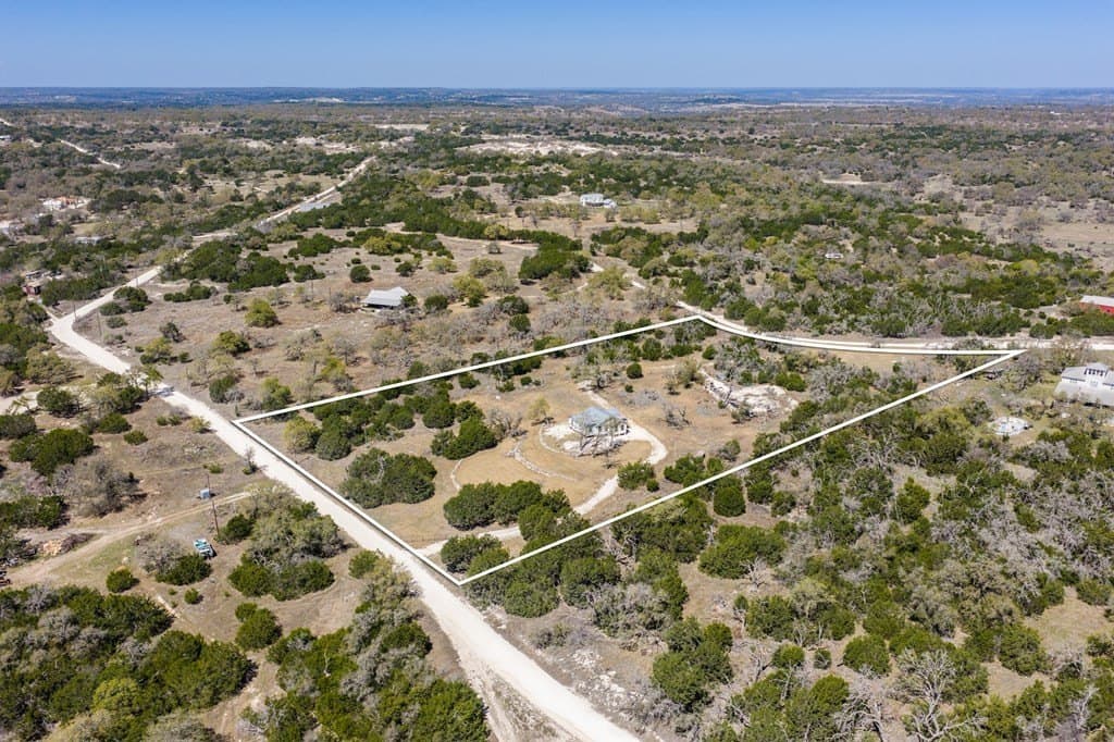 5.01 acres in Gillespie County - photo 6