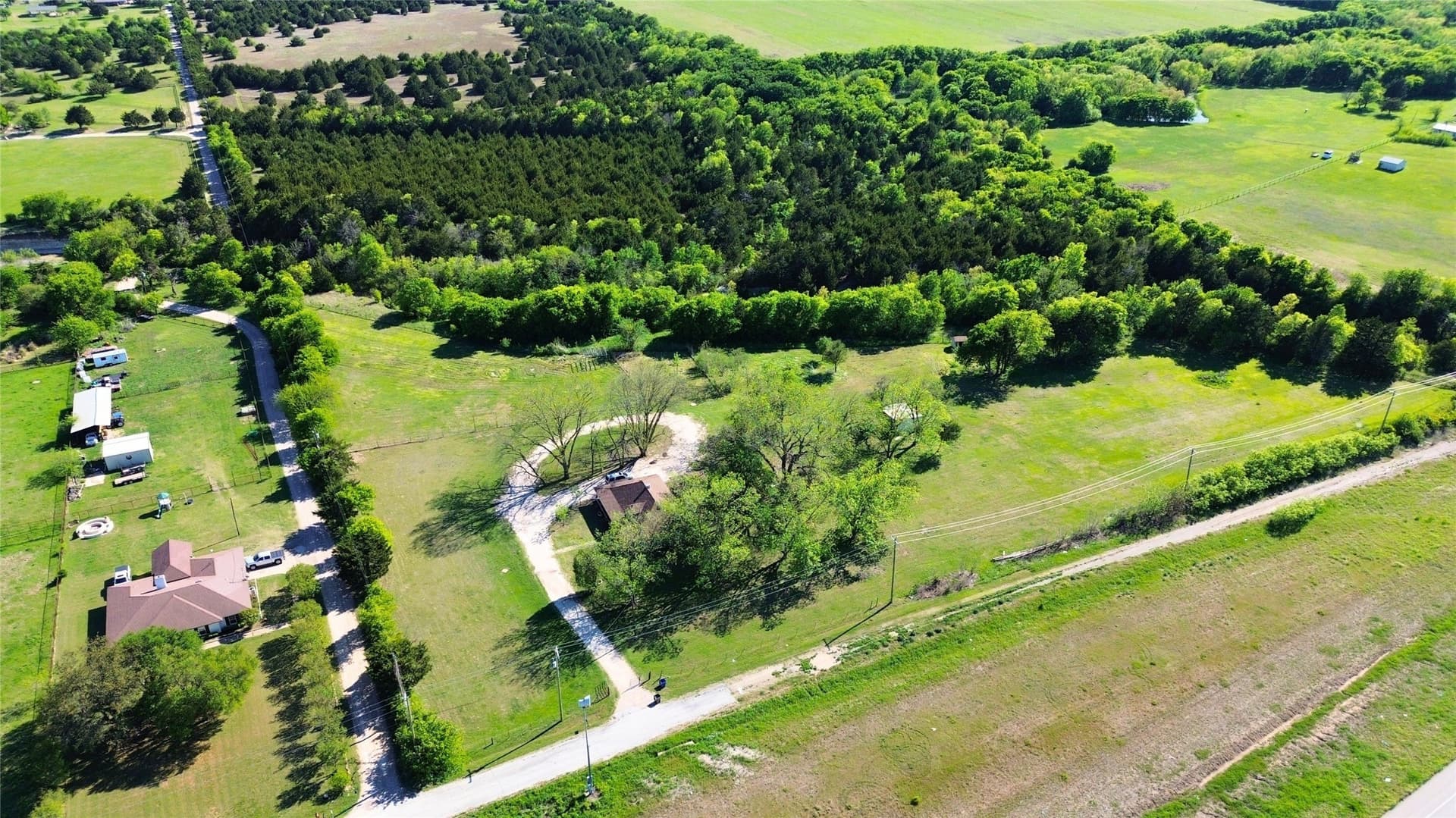 4.85 acres in Dallas County gallery image 4
