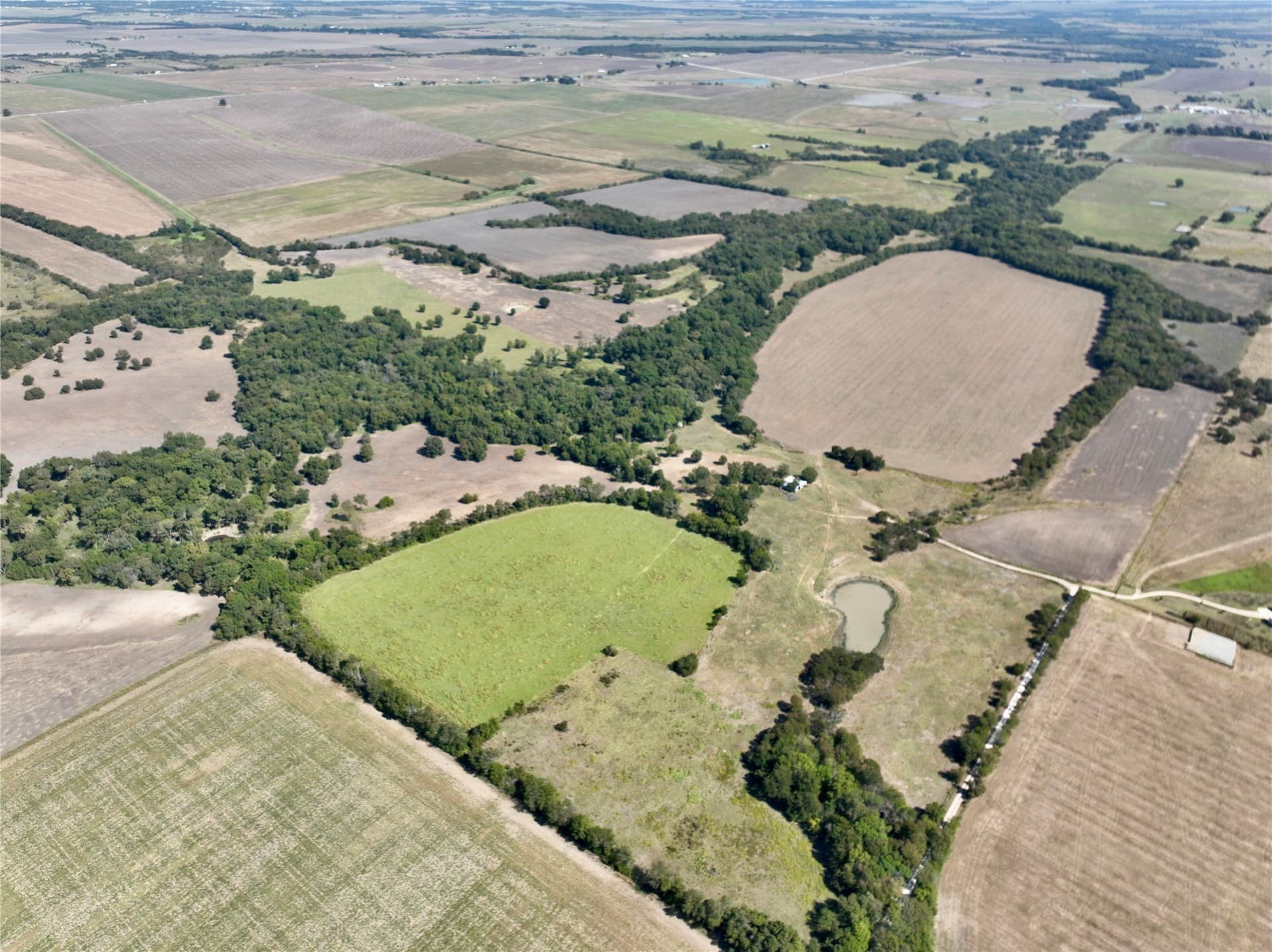 1,391.08 acres in Ellis County - photo 4
