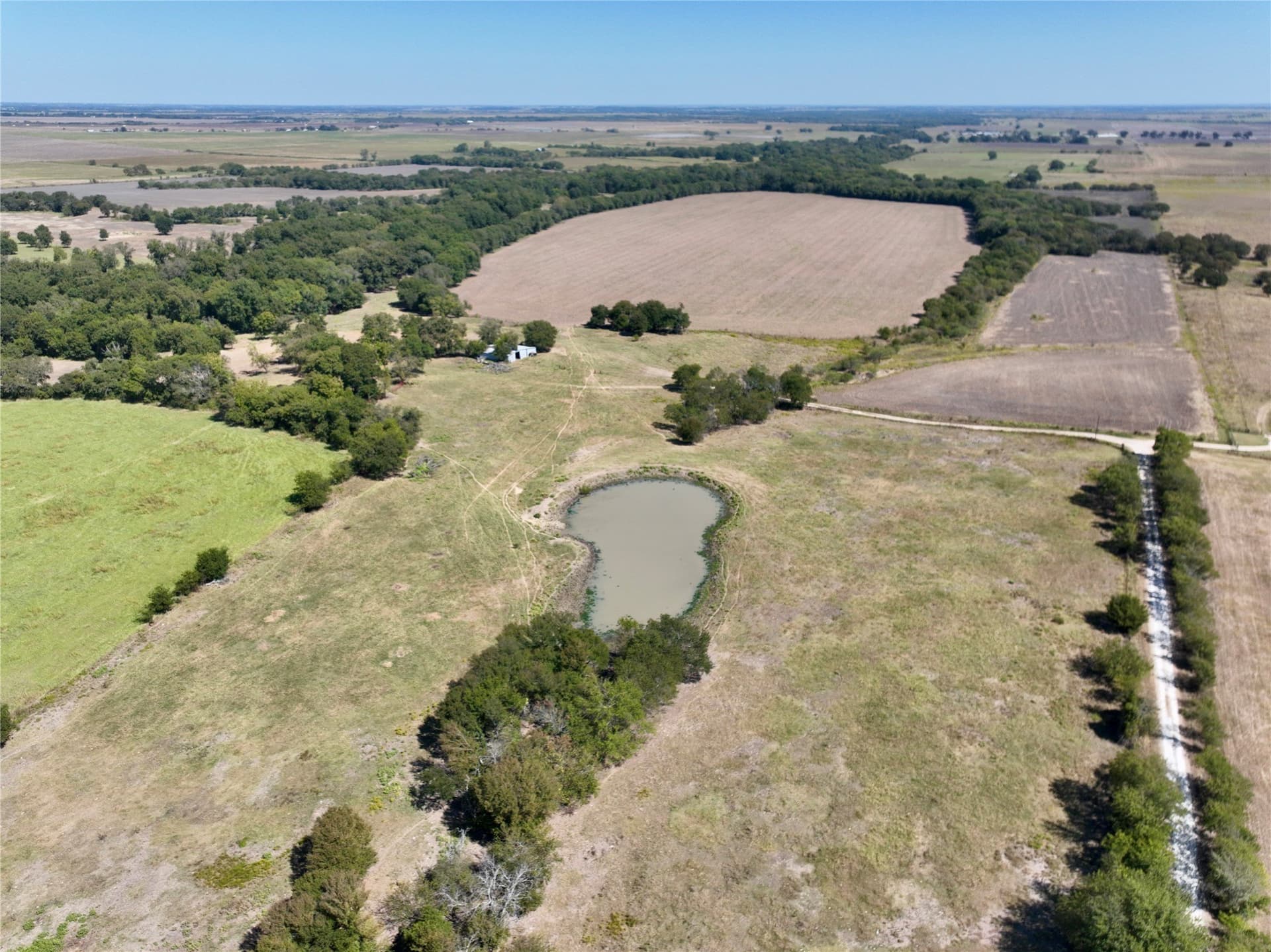 1,391.08 acres in Ellis County - photo 8