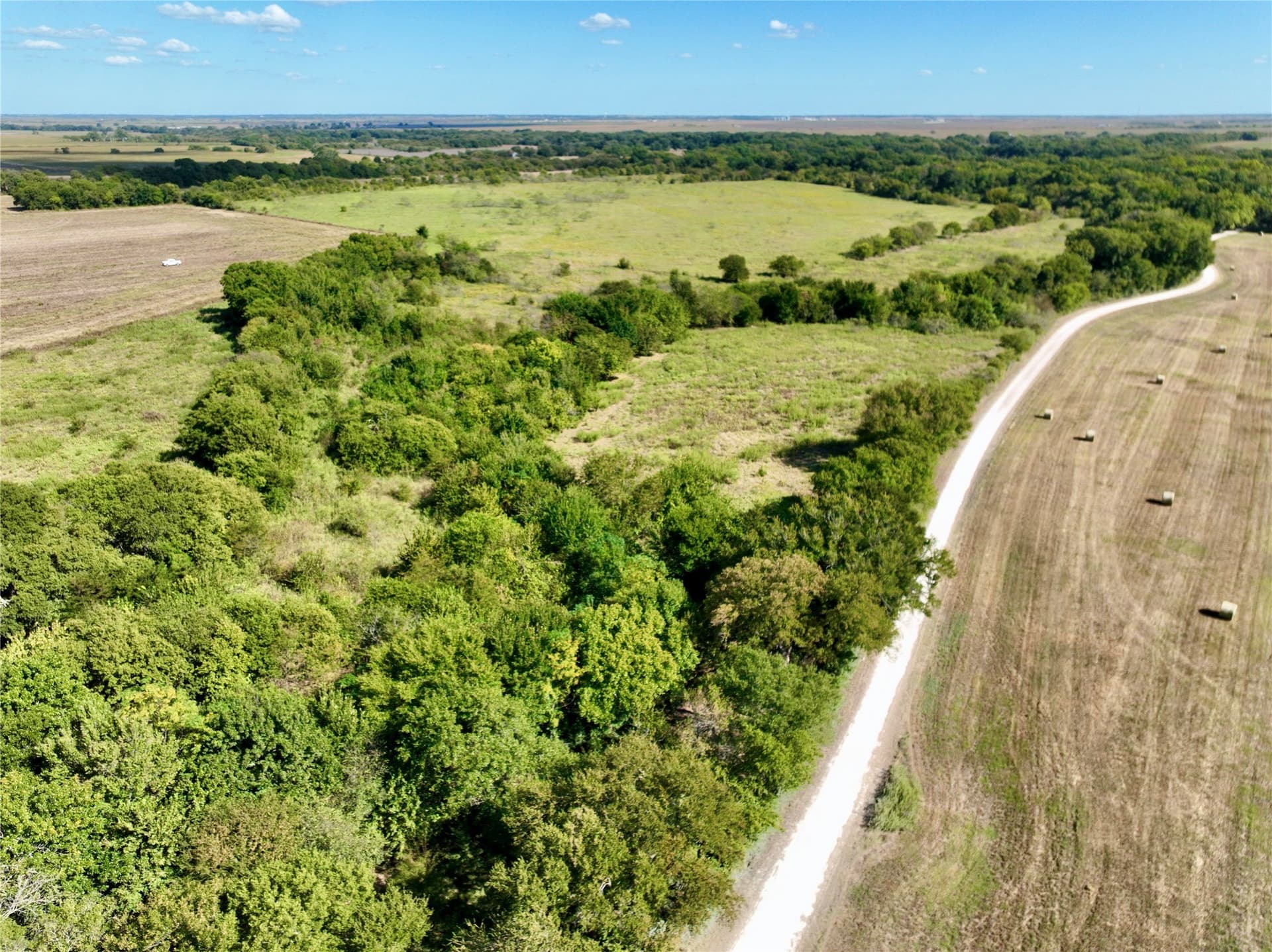 1,391.08 acres in Ellis County - photo 27