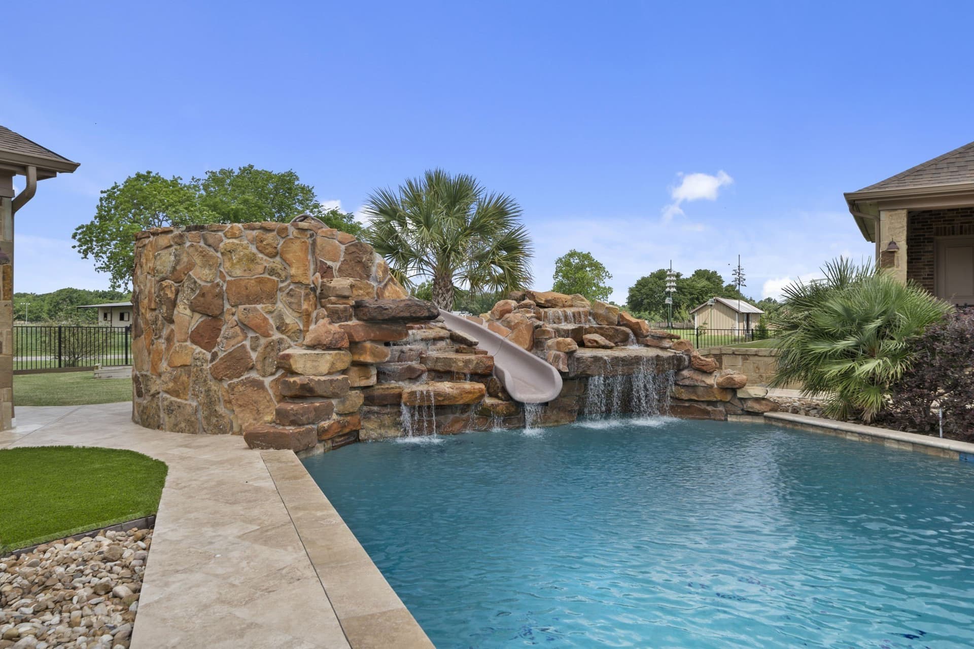 10 acres in Harris County - photo 37