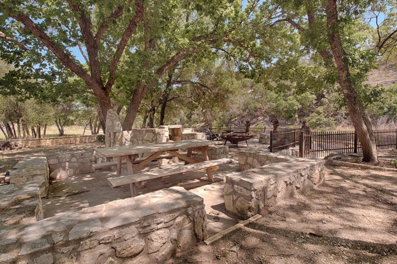5.24 acres in Gillespie County - photo 9