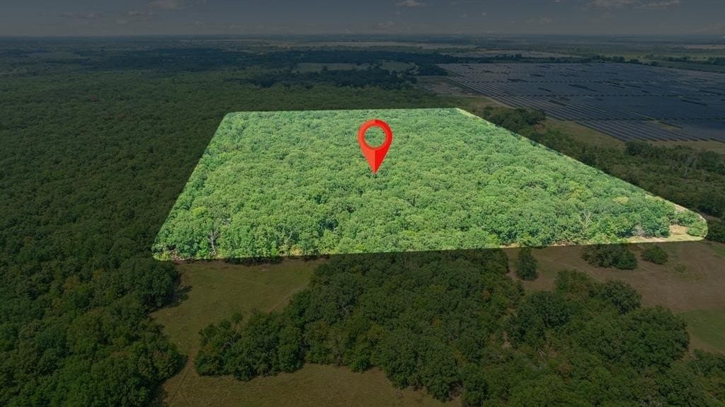 27 acres in Red River (TX) County