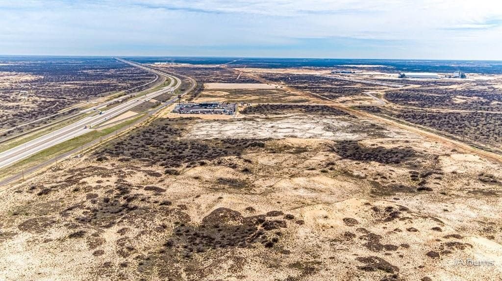 30 acres in Ward County gallery image 3