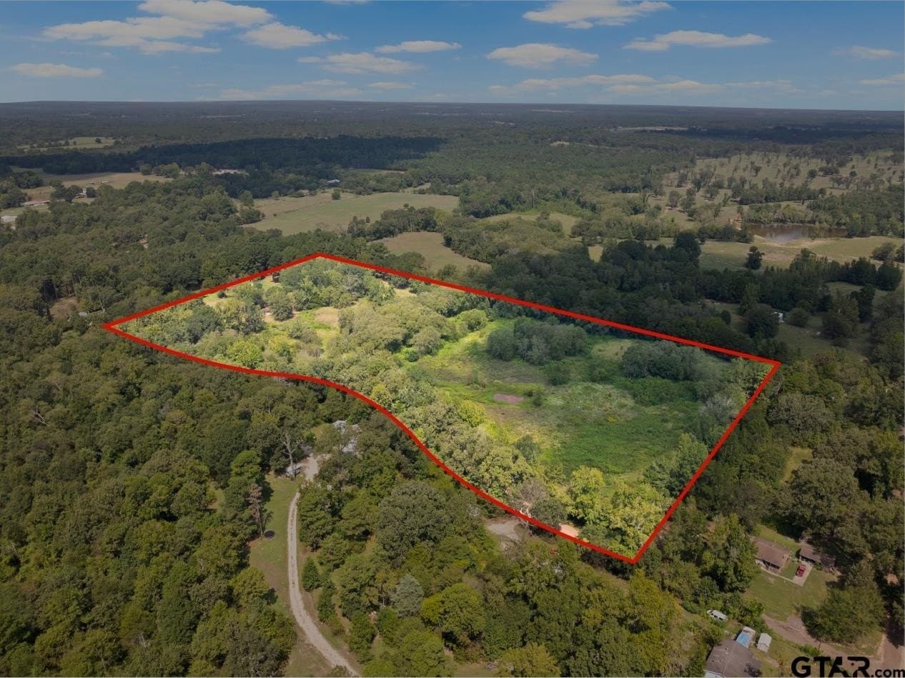 16.25 acres in Upshur County