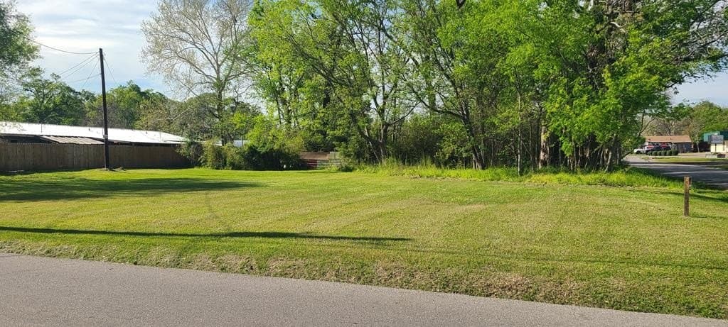 0.39 acres in Texas County featured view