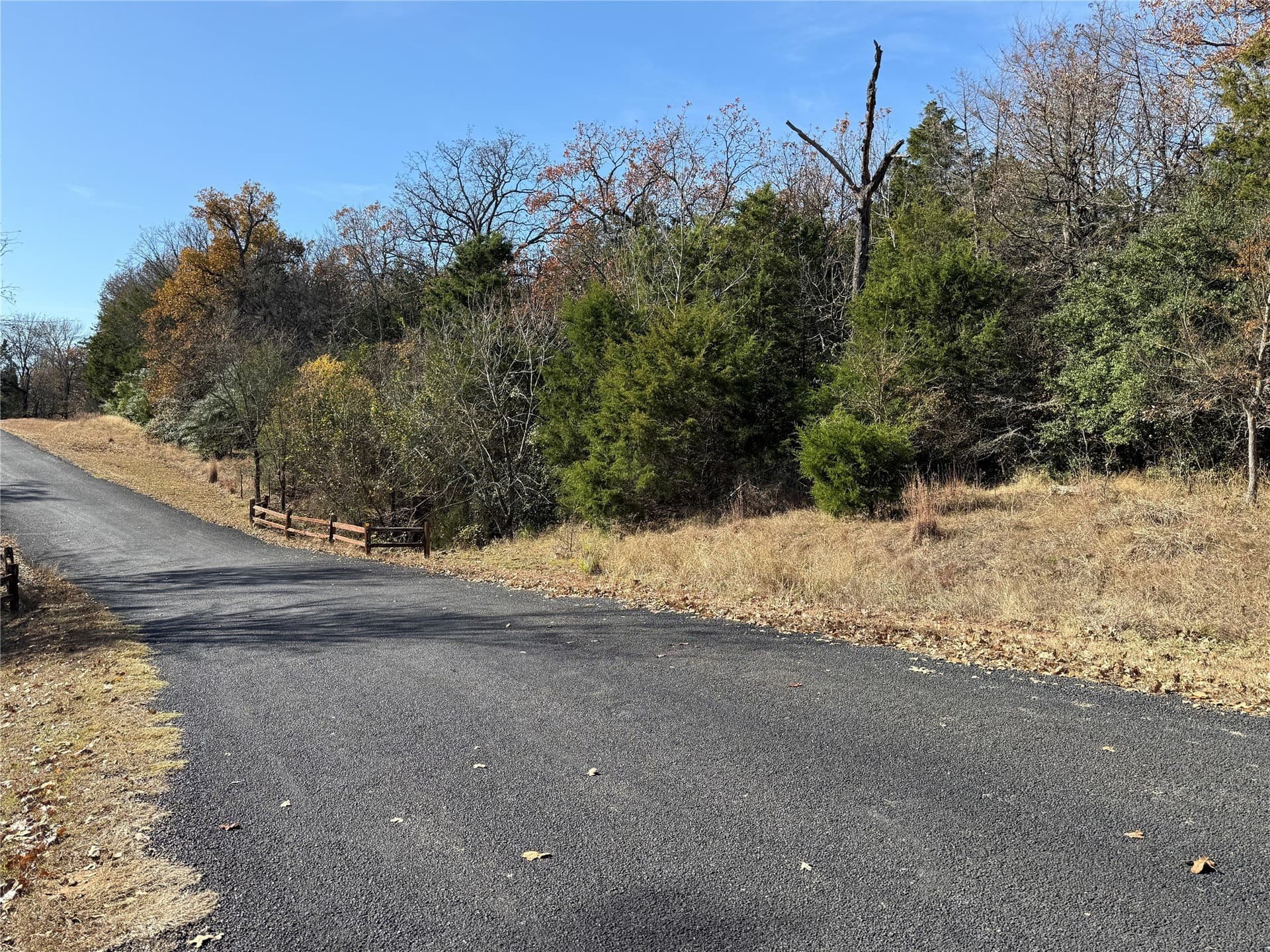 1 acres in Freestone County - photo 10
