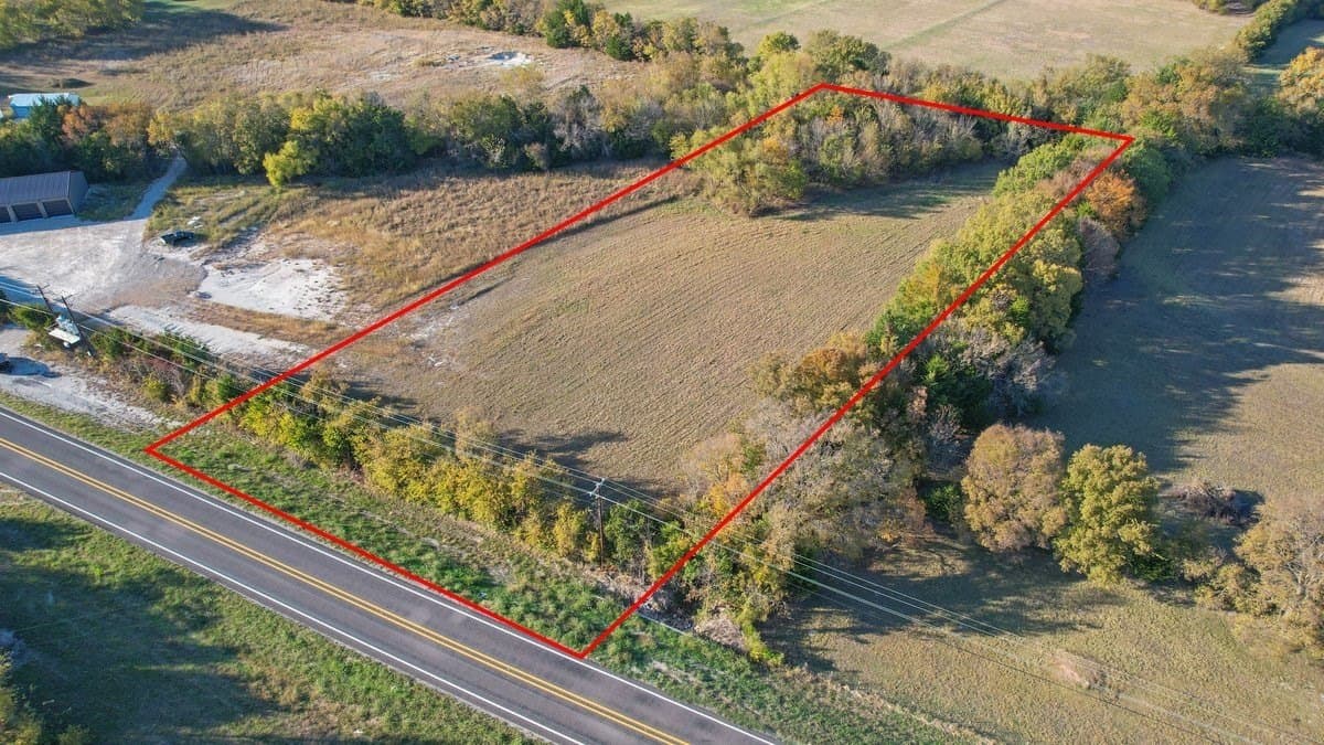 2.11 acres in Grayson County gallery image 4