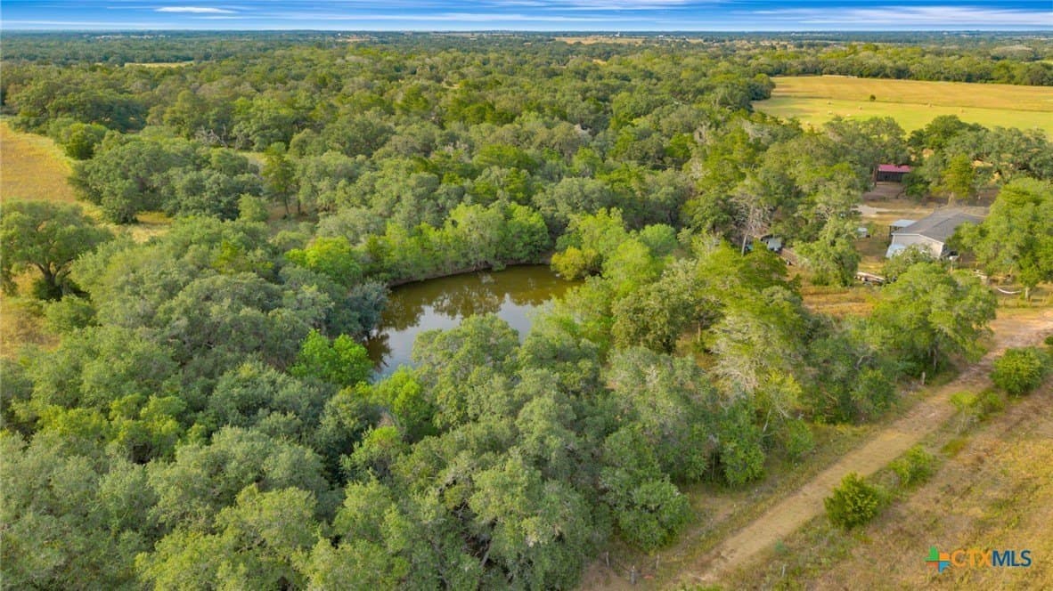 21.98 acres in Lavaca County - photo 26