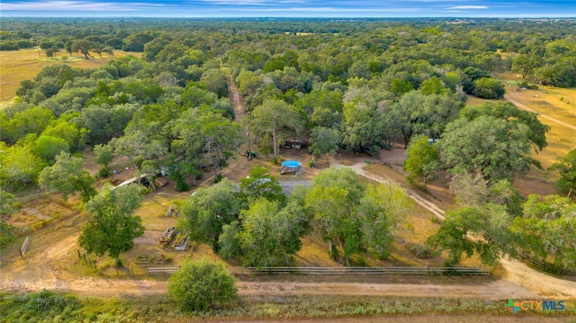 21.98 acres in Lavaca County - photo 25