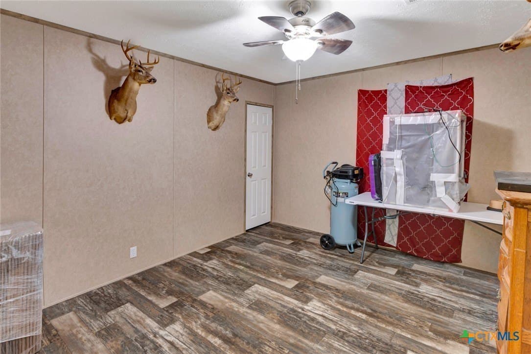 21.98 acres in Lavaca County - photo 16