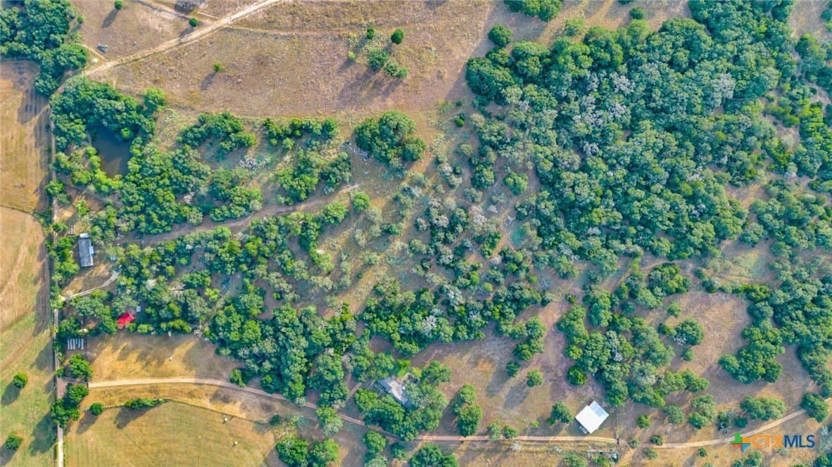 21.98 acres in Lavaca County - photo 30