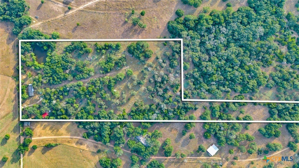 21.98 acres in Lavaca County - photo 36