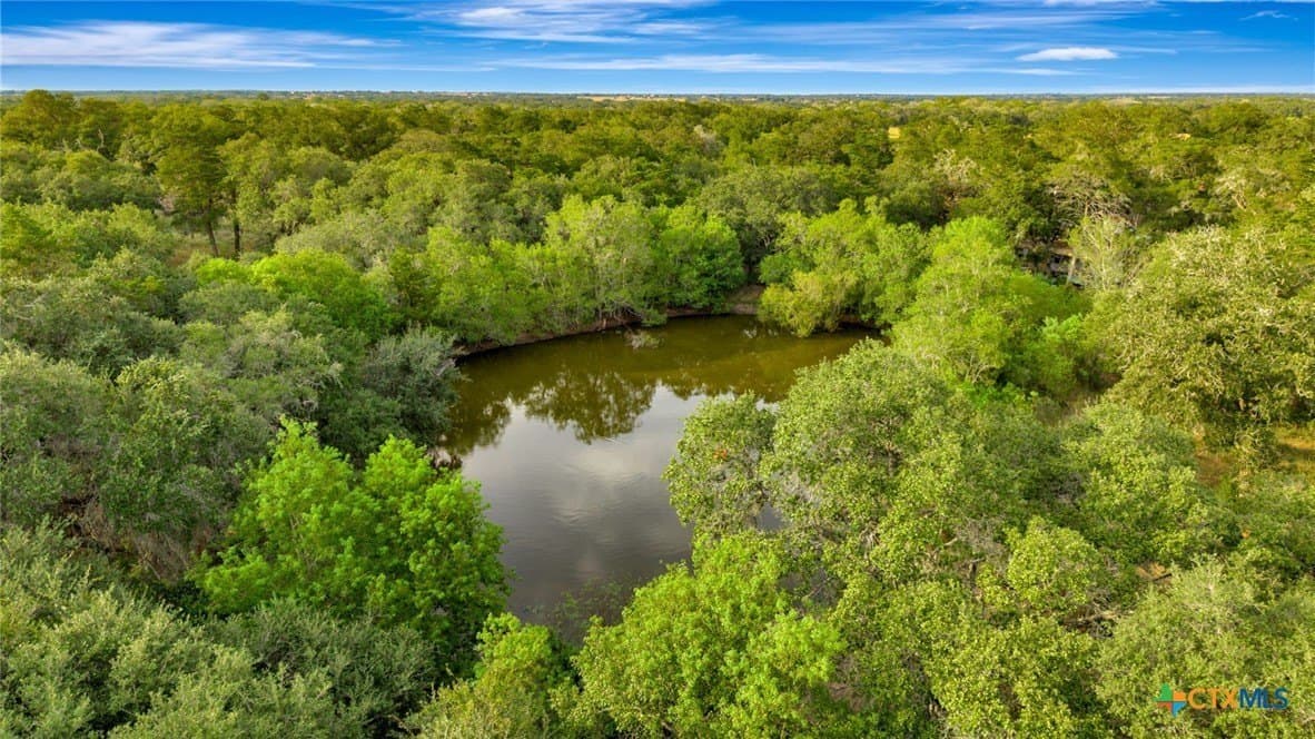 21.98 acres in Lavaca County - photo 27