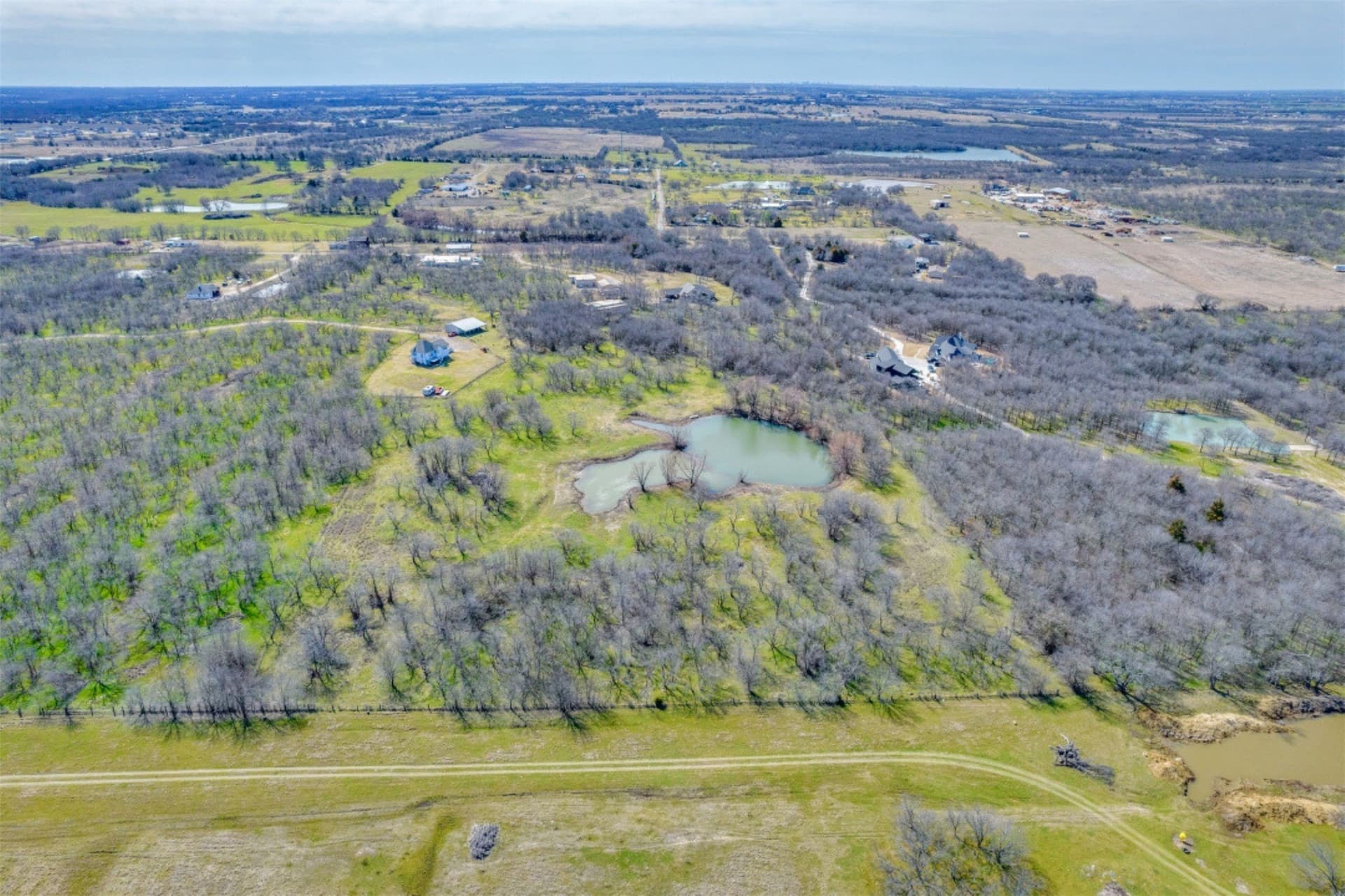 11.88 acres in Grayson County