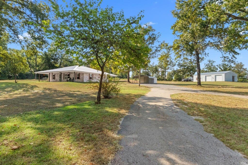 12.27 acres in ANDERSON County - photo 4
