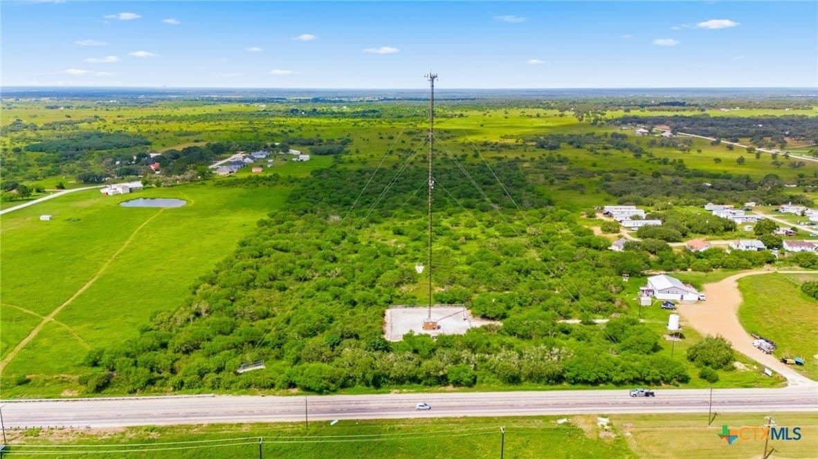 19 acres in Victoria County - photo 6