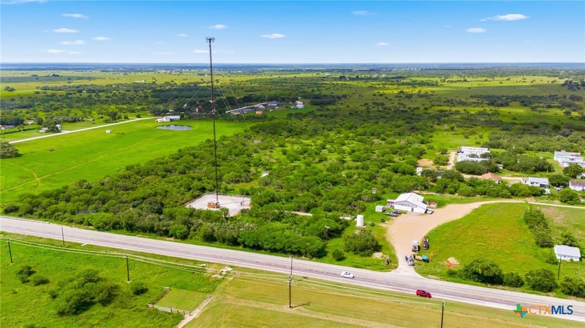 19 acres in Victoria County - photo 7