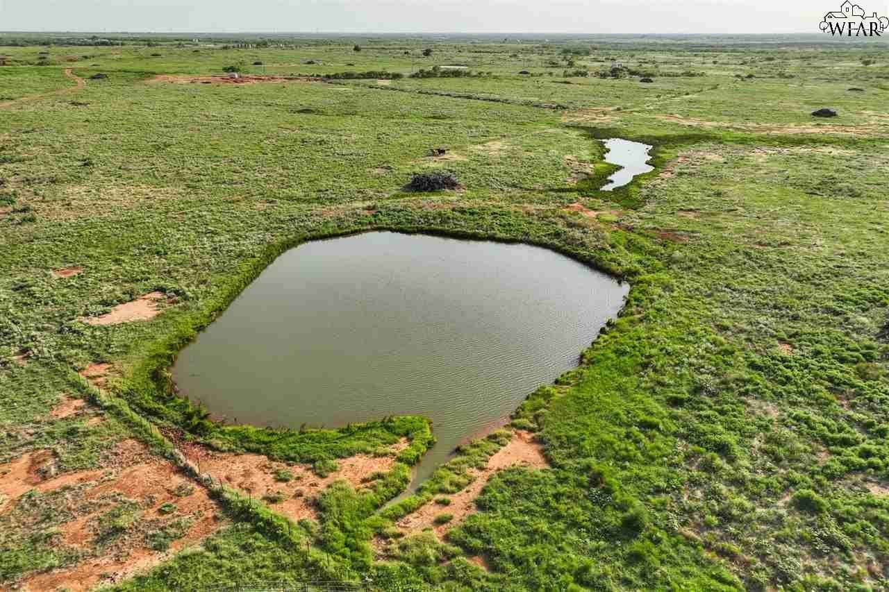 390.08 acres in Wichita County - photo 8