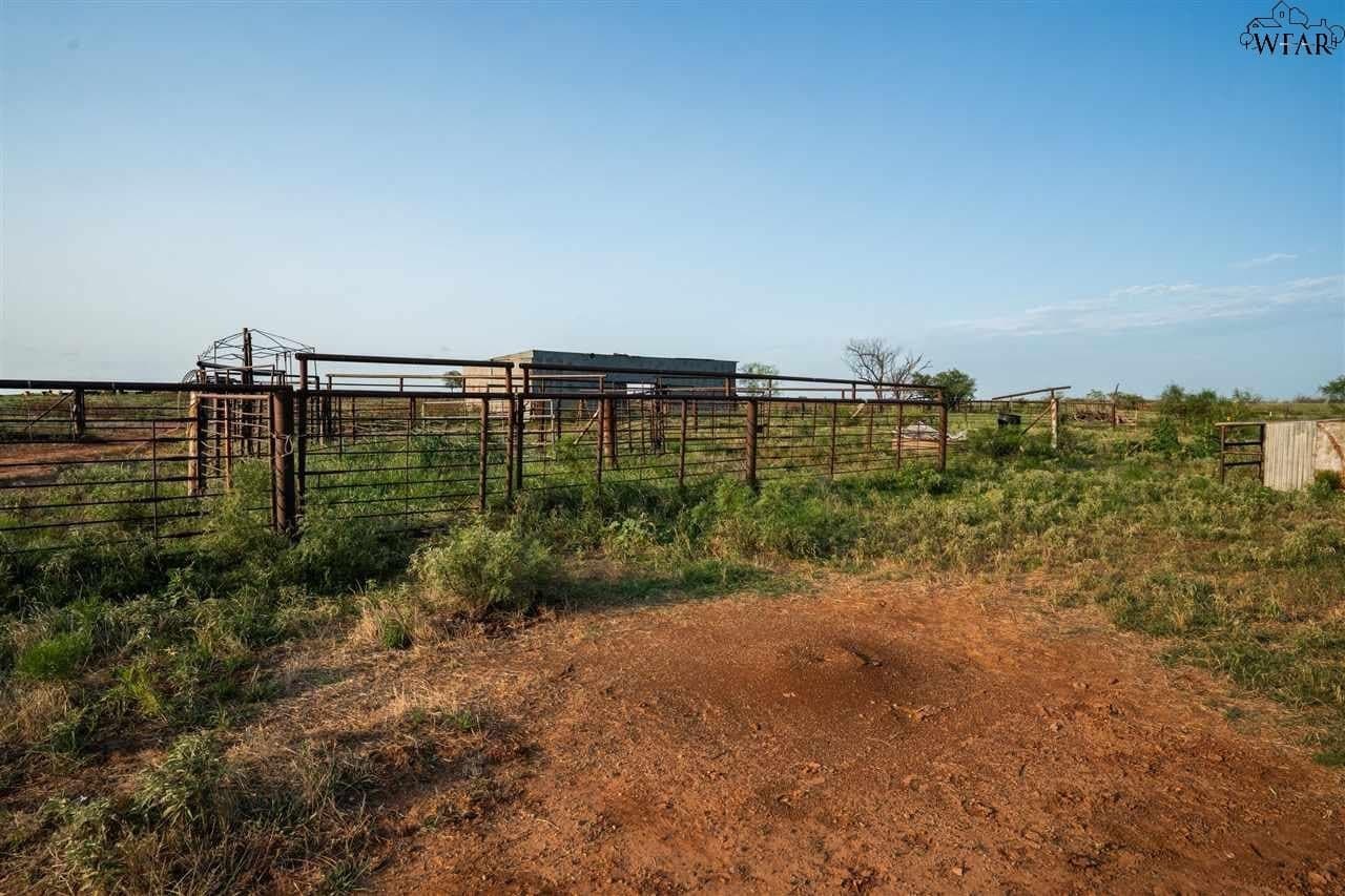 390.08 acres in Wichita County - photo 13