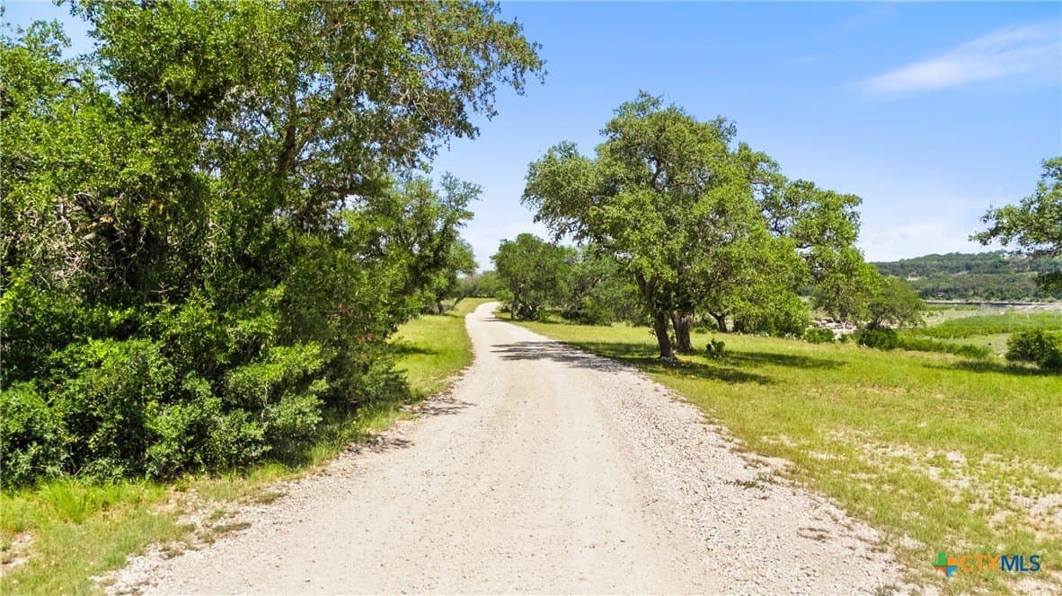 1.9 acres in Comal County - photo 19