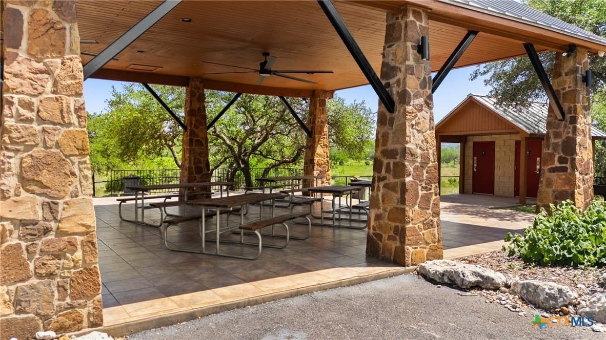 1.9 acres in Comal County - photo 24