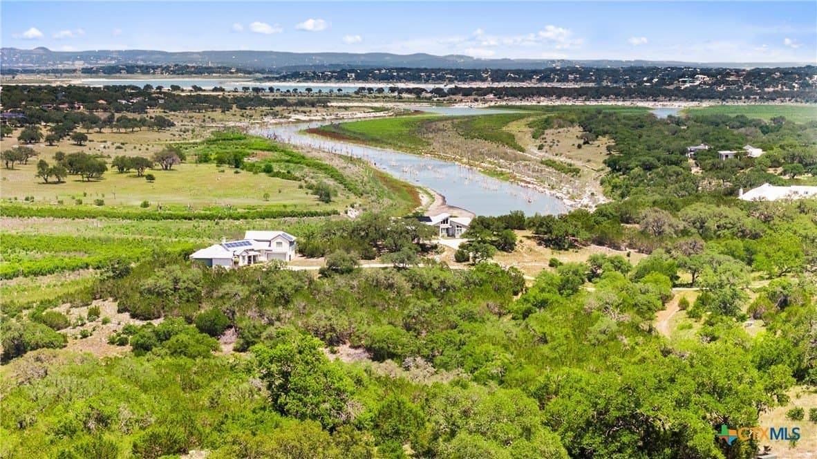 1.9 acres in Comal County