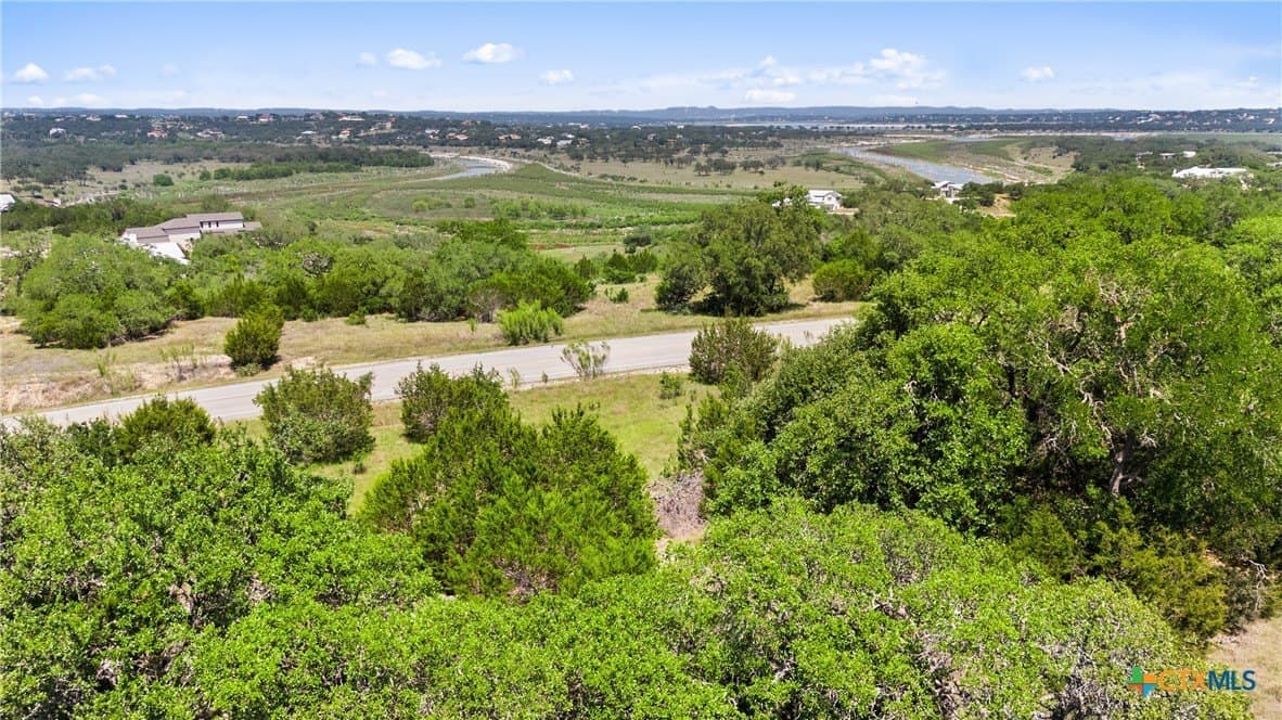 1.9 acres in Comal County - photo 10