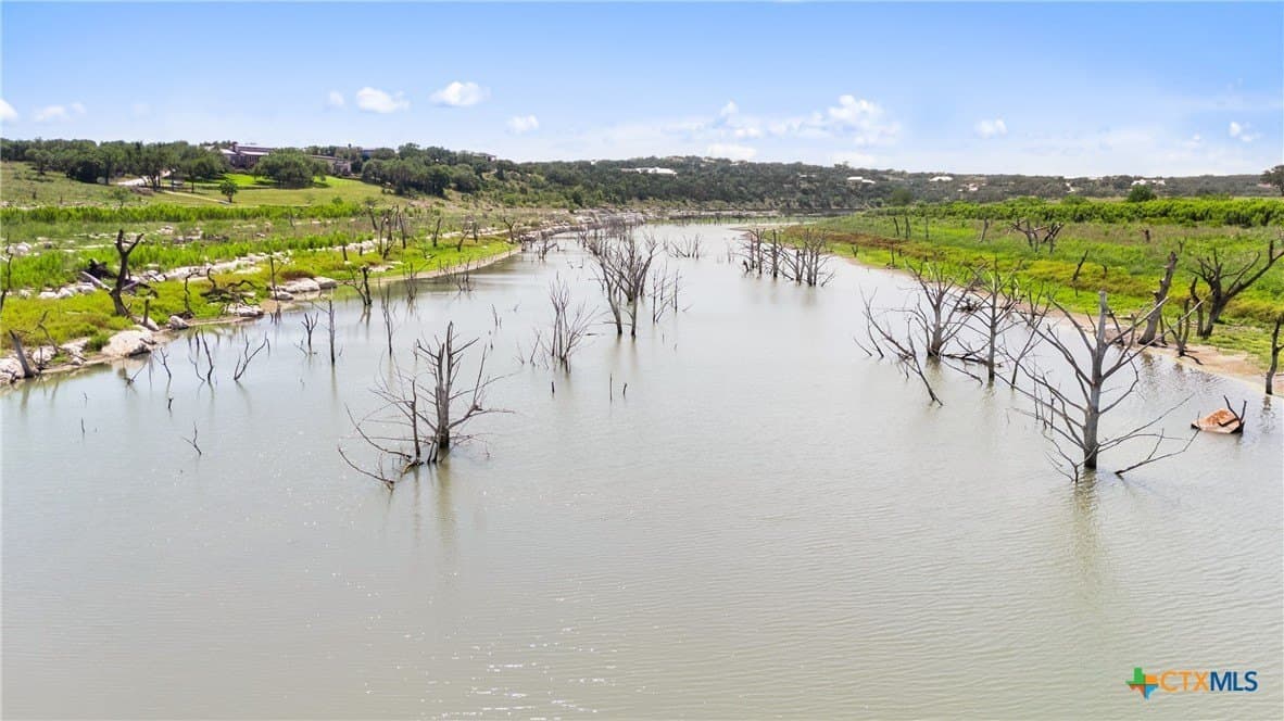 1.9 acres in Comal County - photo 21