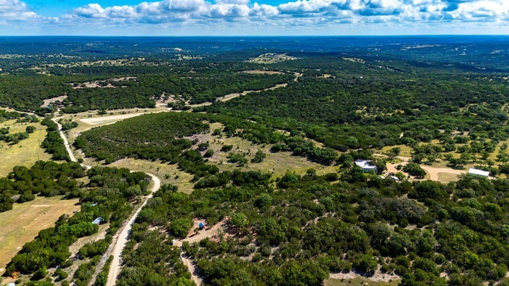 34.22 acres in Kerr County gallery image 3