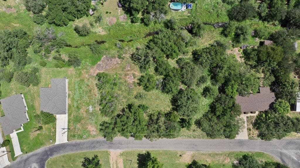 0.19 acres in Llano County gallery image 2