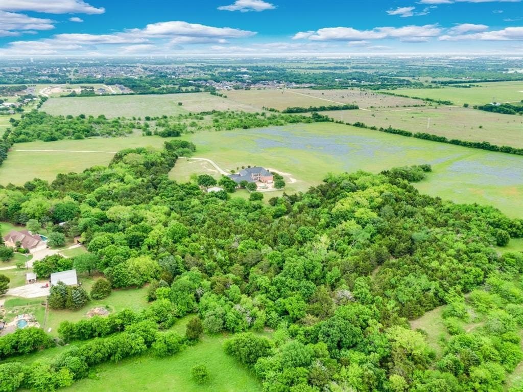 14 acres in Ellis County gallery image 3