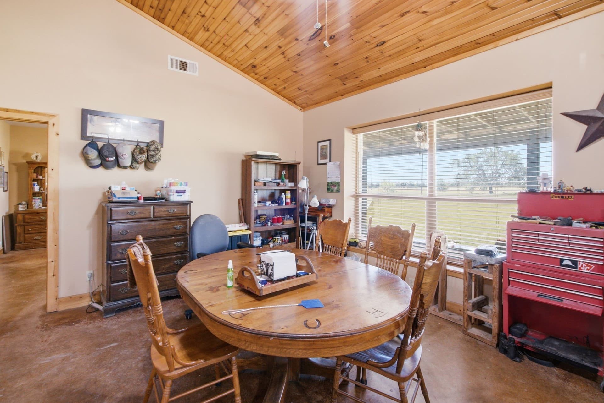 206 acres in Hamilton County - photo 36