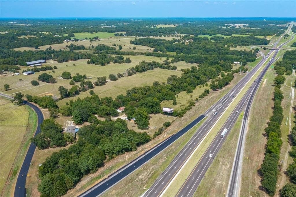 37.17 acres in Smith County - photo 8
