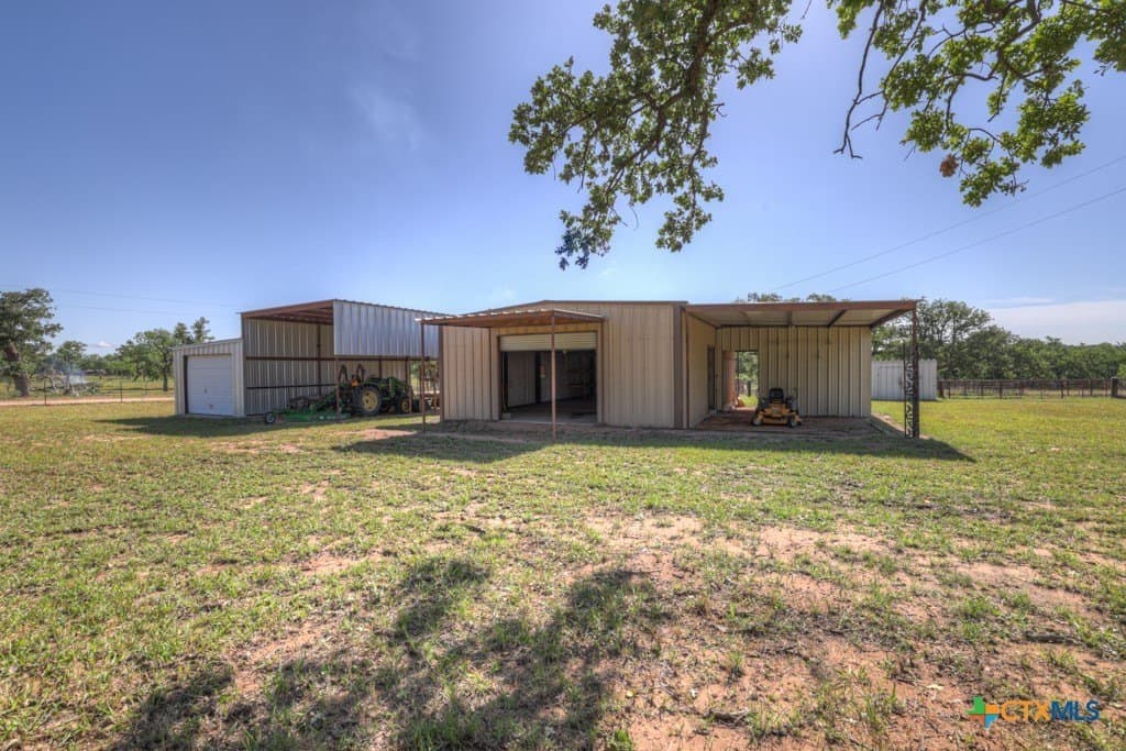 19.34 acres in Gillespie County - photo 28