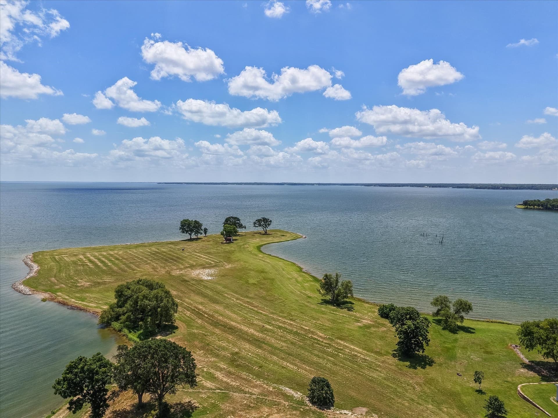 8.16 acres in Navarro County - photo 10