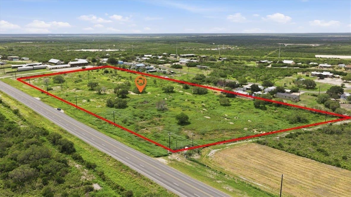 10 acres in Live Oak County - photo 6