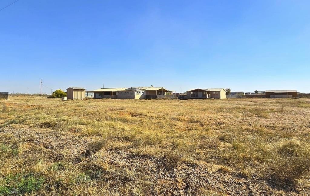 4.35 acres in Midland County - photo 15