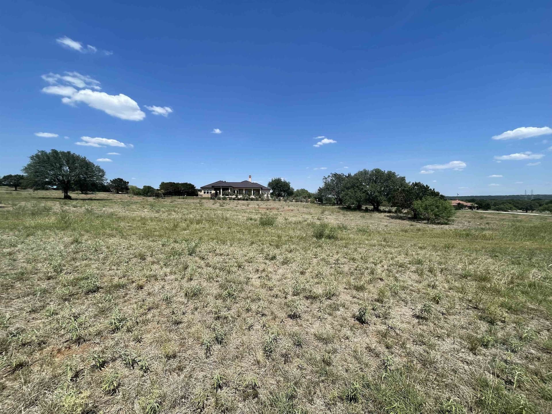 0.98 acres in Llano County gallery image 3