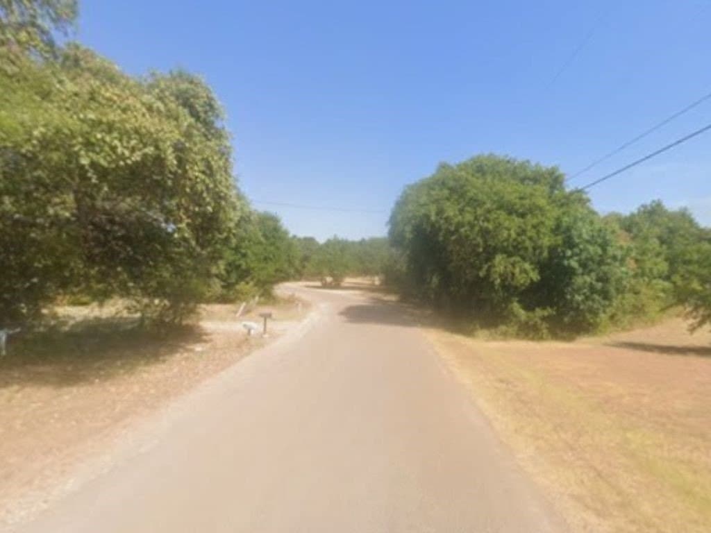 3.13 acres in McLennan County - photo 3