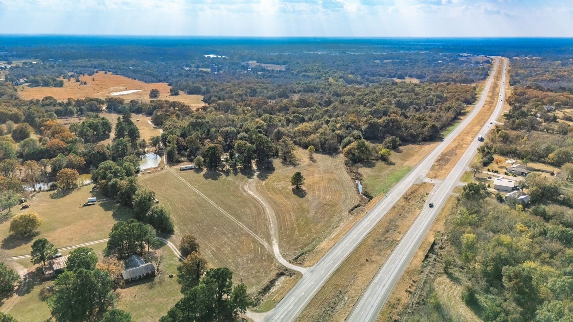 54.88 acres in Hunt County - photo 3