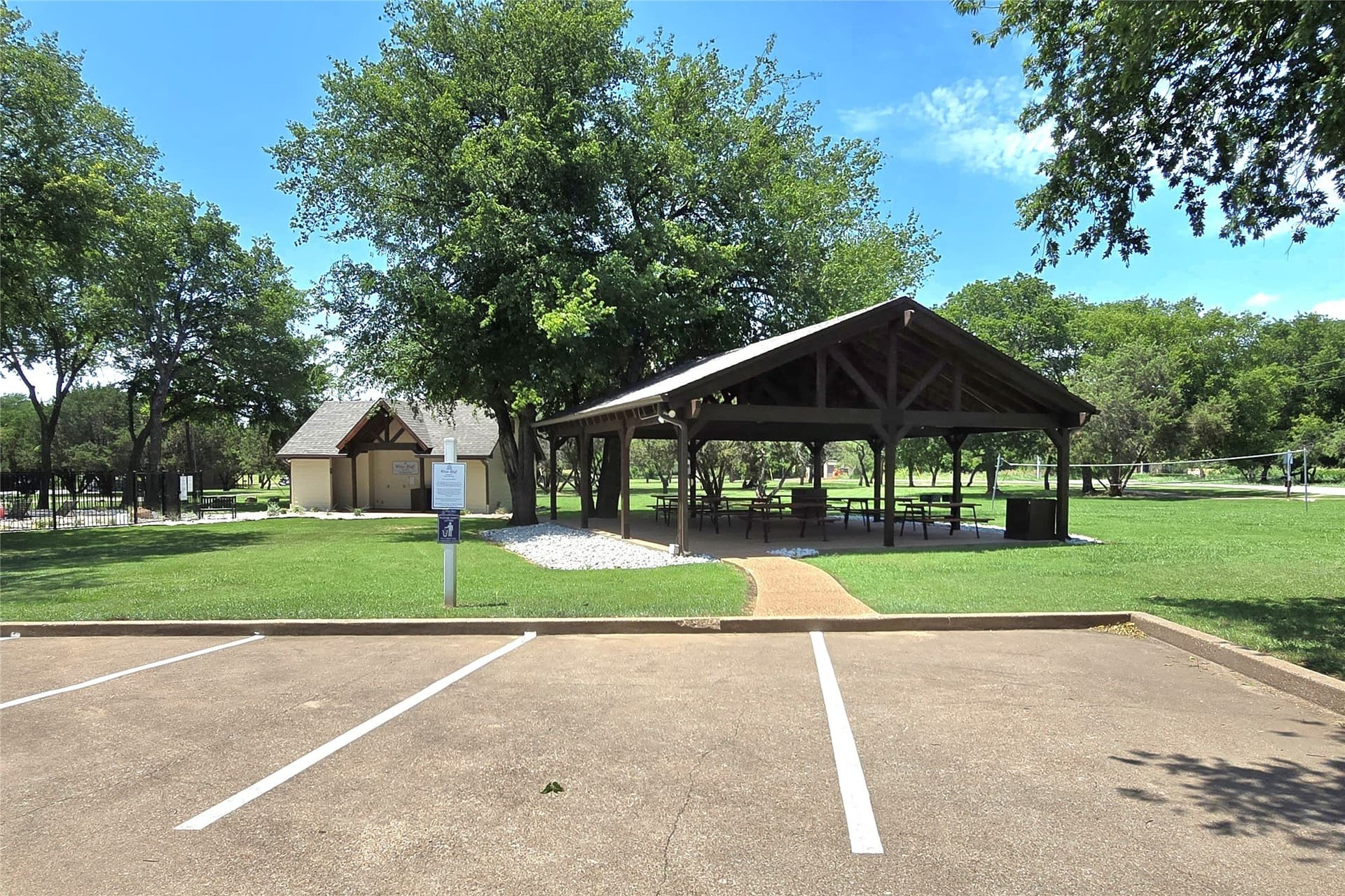 0.26 acres in Hill County - photo 11