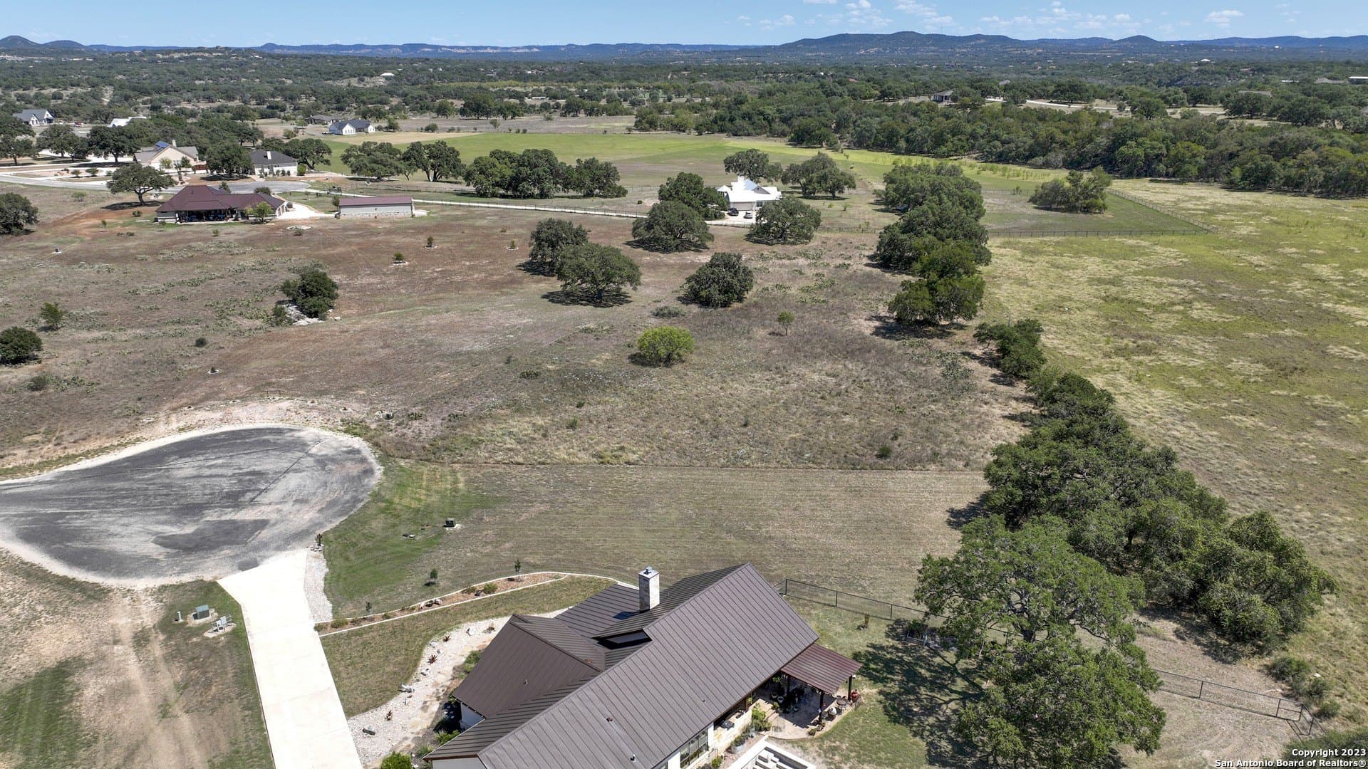 3.37 acres in Bandera County - photo 24