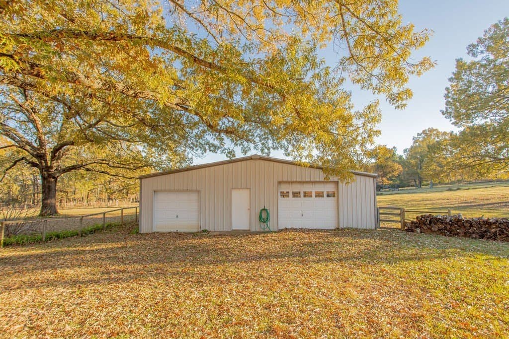 19.55 acres in Smith County - photo 12