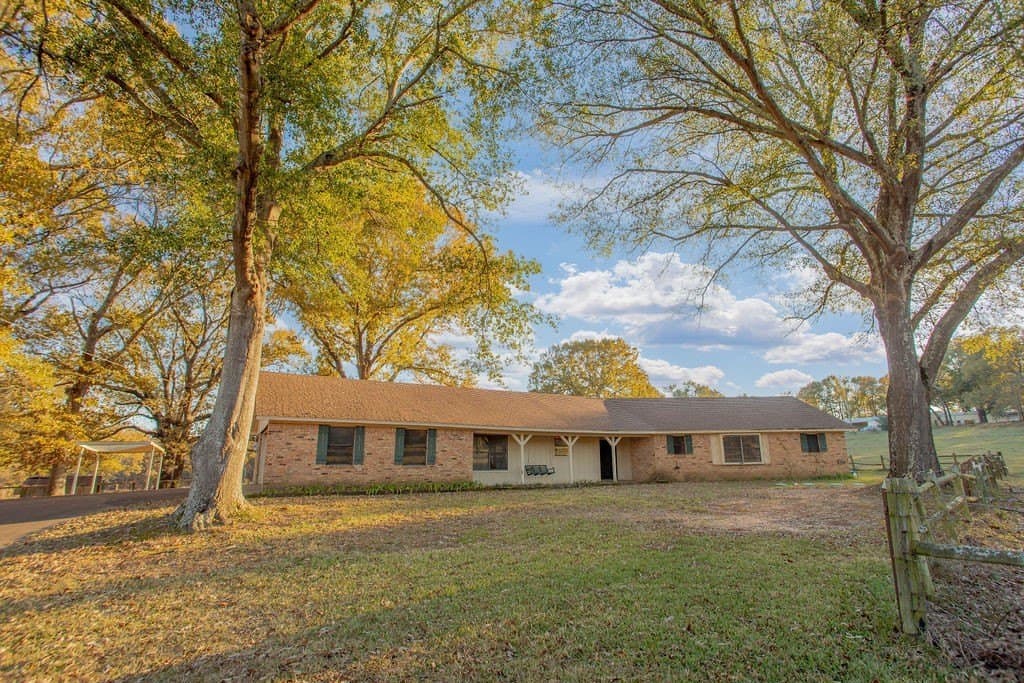 19.55 acres in Smith County