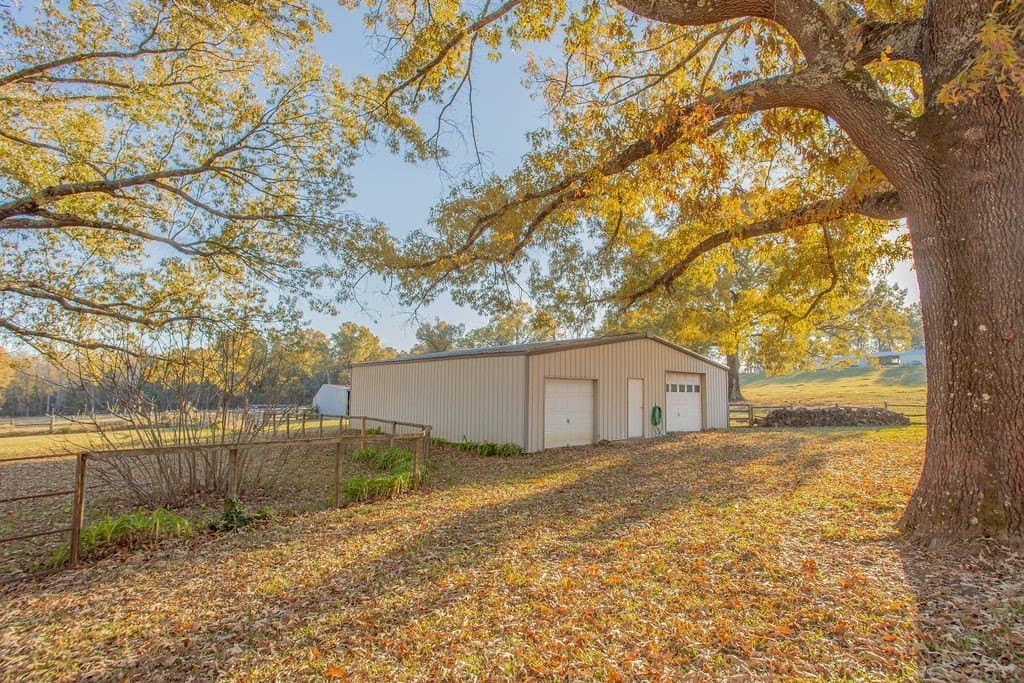 19.55 acres in Smith County - photo 9