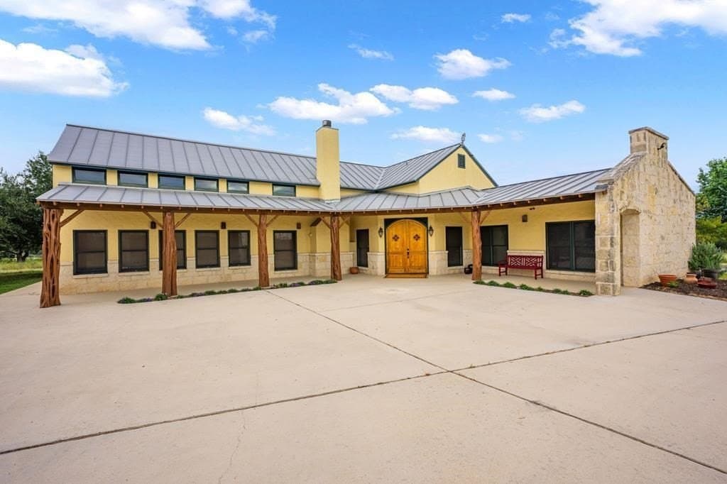 27.11 acres in Gillespie County gallery image 2