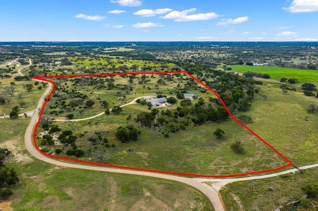 27.11 acres in Gillespie County - photo 52